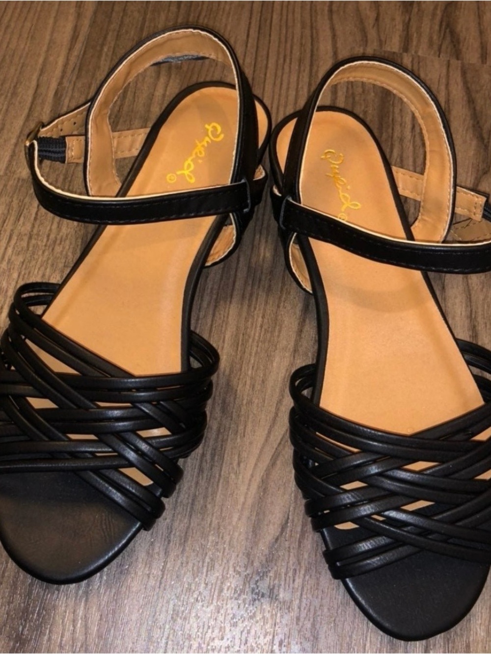 Qupid new black sandals